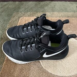 Women’s size 8 Nike Volleyball sneakers